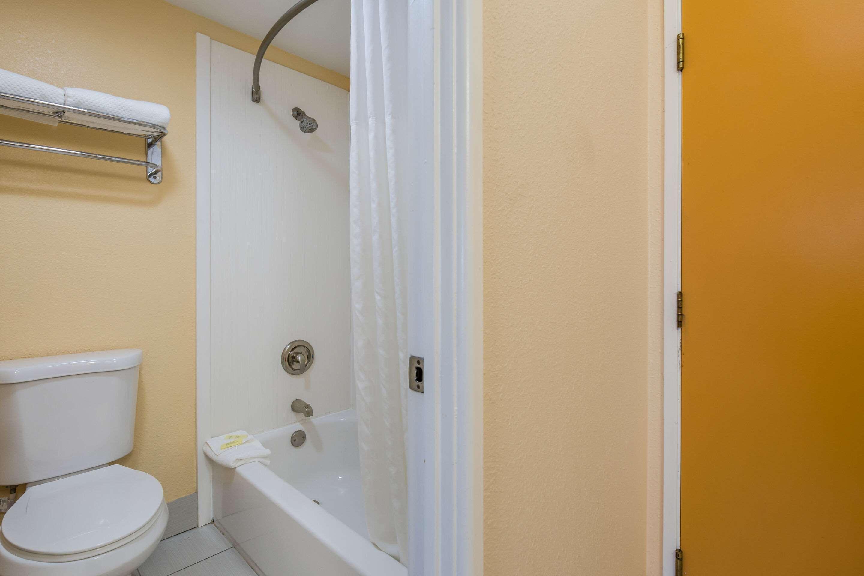 Equality Inn ロックフォード エクステリア 写真