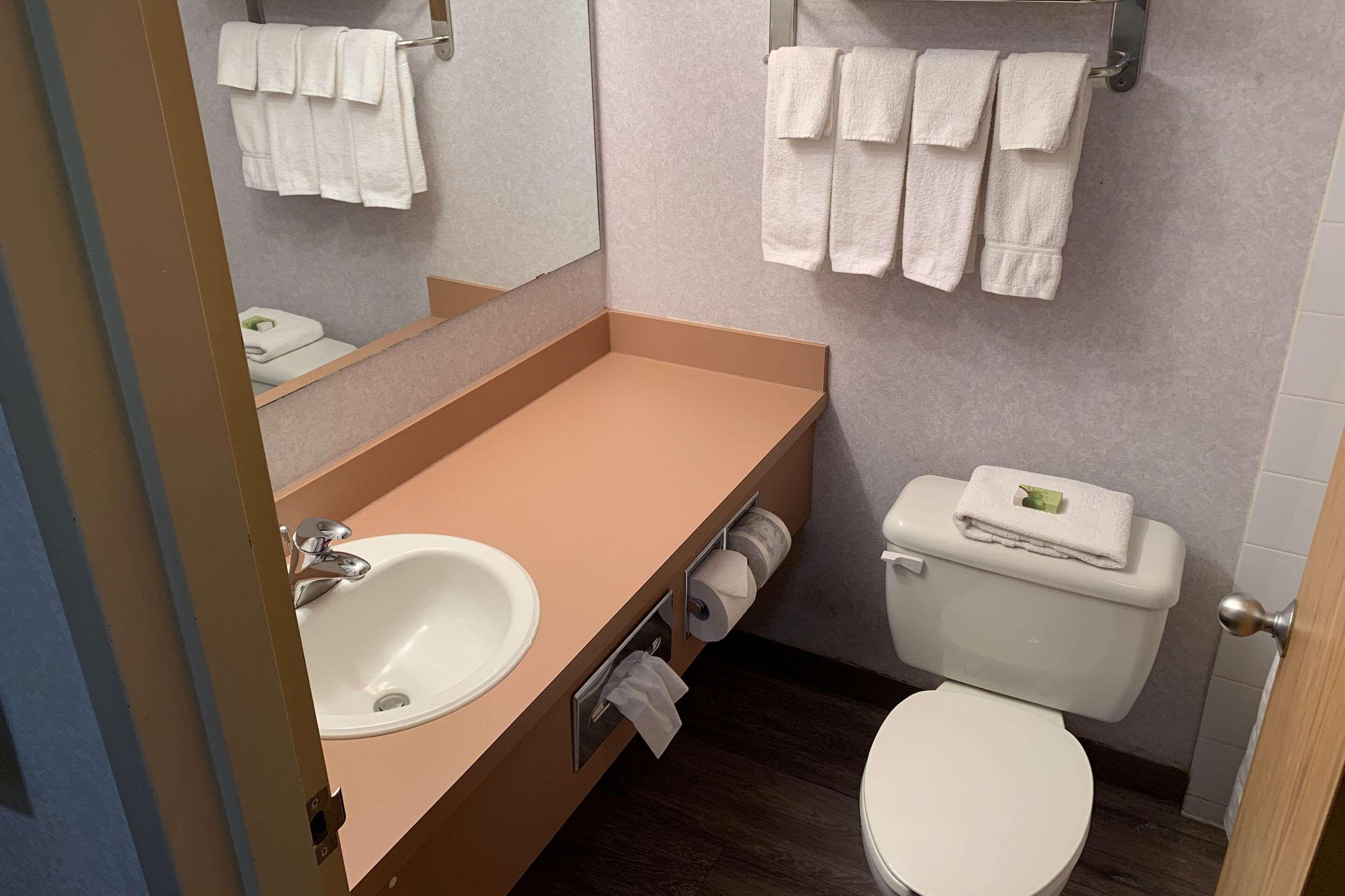 Equality Inn ロックフォード エクステリア 写真